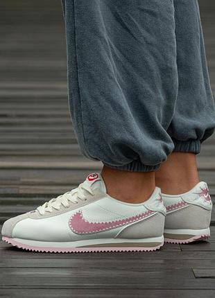 Кросівки nike cortez valentine s day