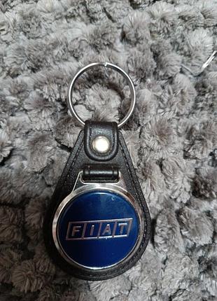 Брелок для машини