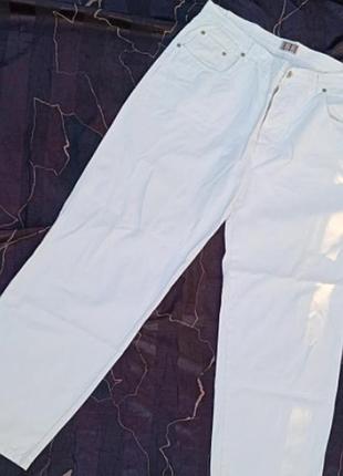 Чоловічі брюки білого кольору uno due tre