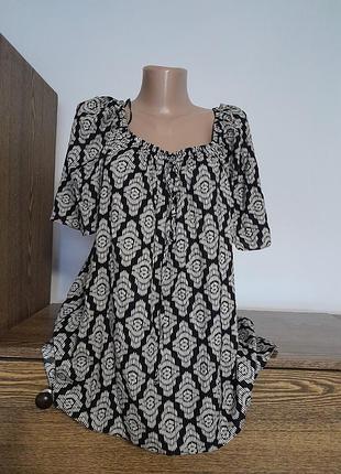 Блуза красивая