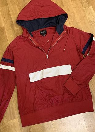 Спортивна куртка  нова червона трекінг вітрівка худі с капюшоном похід