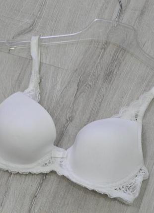 Білий гладкий мереживний бюстгальтер-балконет 70b 65c