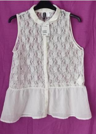 Блуза гіпюрова з оборкою  divided роз. 46