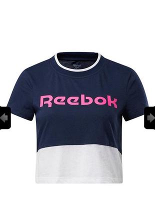 Вкорочена футболка від reebok