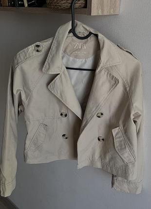 Укорочений тренч zara  (на ріст 152 см)
