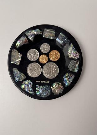 Вінтаж нова зеландія 1974р монети тарілка