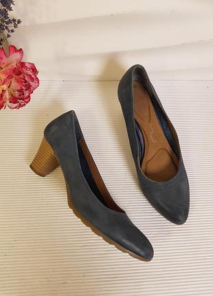 Шкіряні сині туфлі човники на дуже м'яких устілках