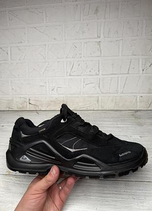 Черные кроссовки lowa sirkos gtx gore-tex 46-47р