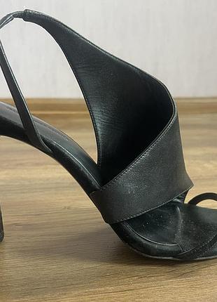 Туфлі босоніжки alexander wang р.38