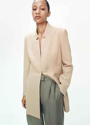 Женское бежевое пиджак пальто zara