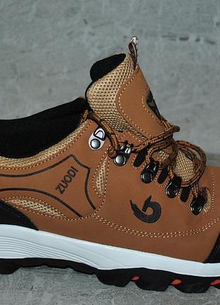 Кроссовки zuodi 45 размер