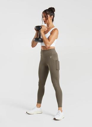 Леггинсы gymshark с высокой посадкой и карманами