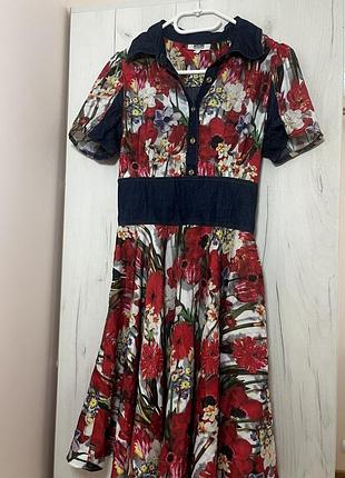 Жіноча сукня moschino