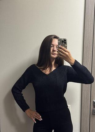 Жіночий чорний пухнастий светр з v-образним вирізом, h&m, розмір m