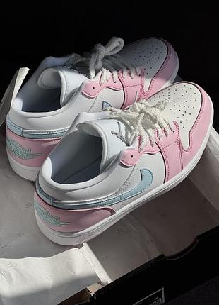 Nike sb dunk low pink rose