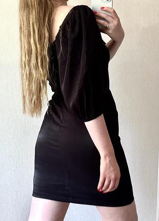 Чорна коктейльна сукня з обʼємними рукавами/ чорна міні сукня nasty gal4 фото