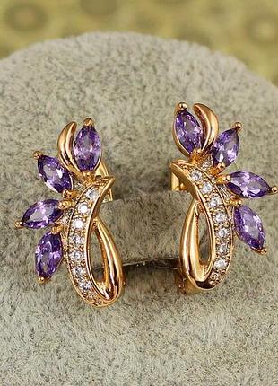Серьги xuping jewelry петриковка с фиолетовыми камнями 2,1 см золотистые love-shopping