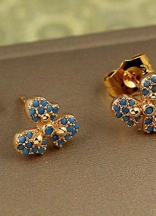 Серьги гвоздики  xuping jewelry незабудка с голубыми камнями 9 мм золотистые love-shopping