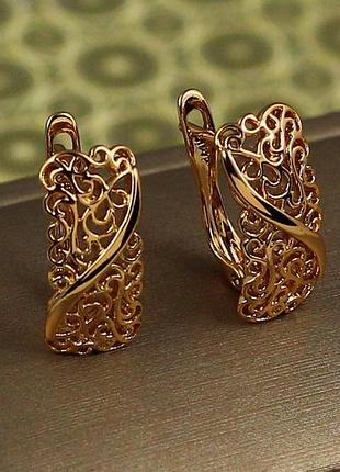 Сережки xuping jewelry вигнутий прямокутник із візерунком змійка 1.8 см золотисті love-shopping