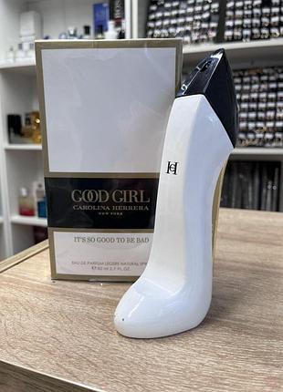 Парфюмированная вода carolina herrera good girl white 80 ml.