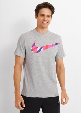 Футболка чоловіча nike dri-fit sport clash