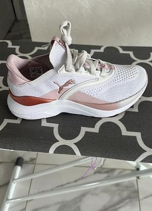 Кросівки жіночі puma розмір 9 40.5 нові