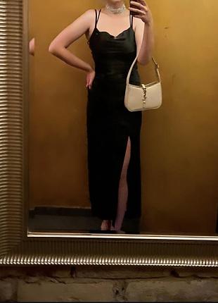 Чорна сукня zara