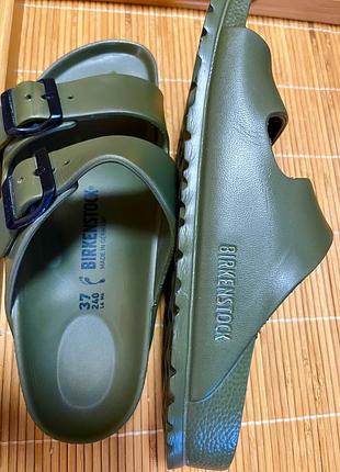 Birkenstock. шльопанці жіночі/дитячі.