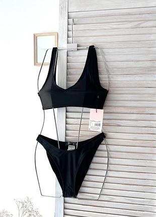 Купальник чорного кольору базовий missguided