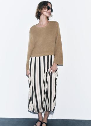 Комбинированное трикотажное платье с полосатым низом zara, размер m, l