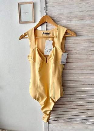 Боді дуже стильне zara