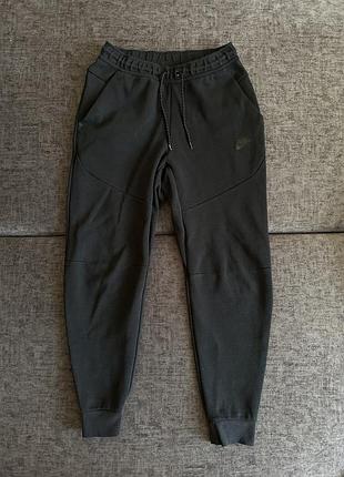 Спортивні штани nike tech fleece