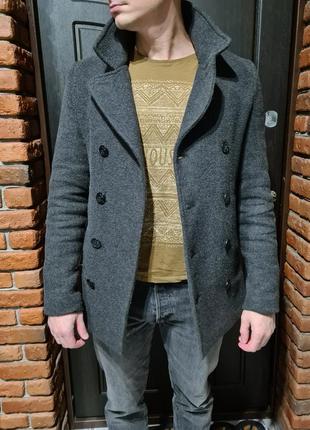Чоловіче пальто сіре укороченое