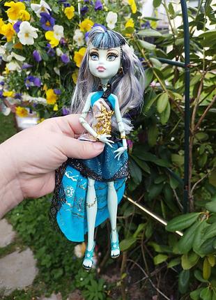 Лялька монстр хай