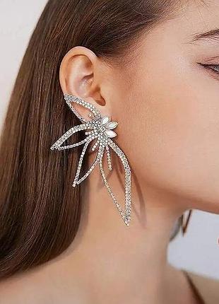Большие серебристые вечерние серьги в стразах, арт. 5705