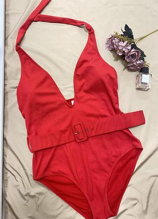 Суцільний купальник жатка