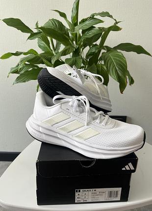 Кросівки для бігу унісекс жіночі / чоловічі adidas galaxy 7 (нові, оригінал), розмір 40,5  білий колір, але не білосніжний3 фото