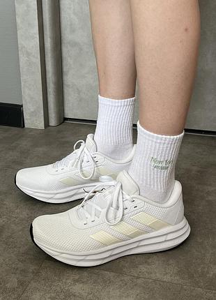 Кросівки для бігу унісекс жіночі / чоловічі adidas galaxy 7 (нові, оригінал), розмір 40,5  білий колір, але не білосніжний6 фото