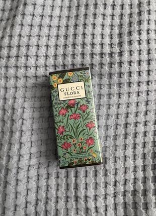 Парфюм gucci flora jasmine