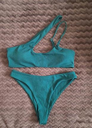 Купальник в рубчик