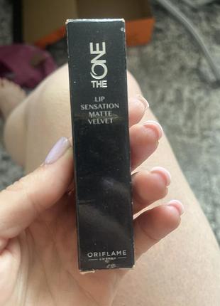 Матова помада oriflame , сроки до 06/24