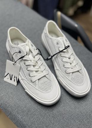 Зручні кеди zara іспанія