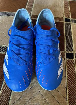 Футбольные бутсы adidas predator 34