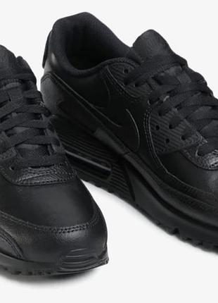 Продаються кросівки nike ( оригінал )