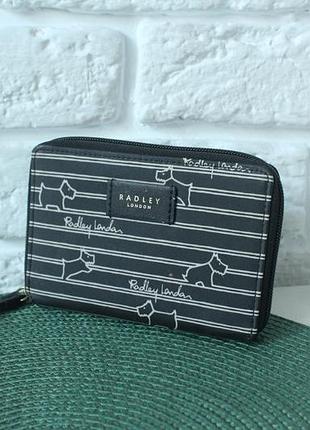 Кошелек с симпатичным принтом radley.