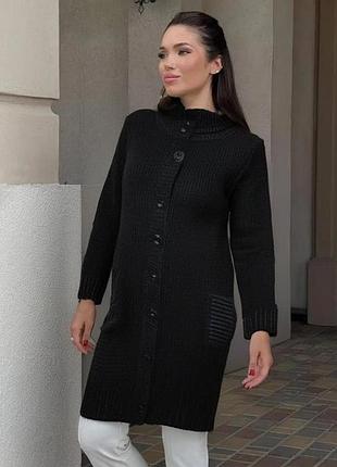 Универсальный удлиненный кардиган на пуговицах с высоким воротником с отворотом deval