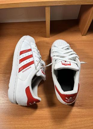 Adidas superstar