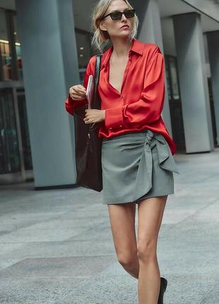 Червона базова атласна сорочка zara