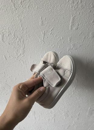 Сірі кеди тканинні 26 розмір на хлопчика дівчинку капці тапки тапочки в садочок для дому на липучці