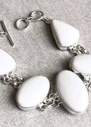 Индия, браслет с белой яшмой, длина 20 см